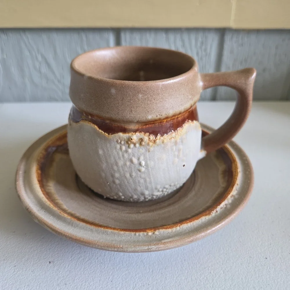 Laurentian Pottery Tundra 8-405 Tea Coffee Cup SaucerCanada Stoneware Drip Glaze